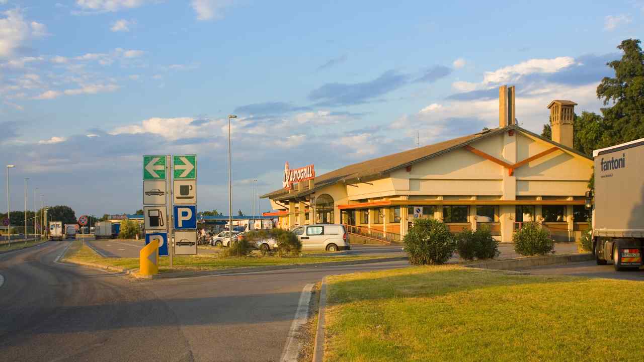 Stazione di Servizio