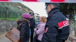 I carabinieri sul luogo della strage